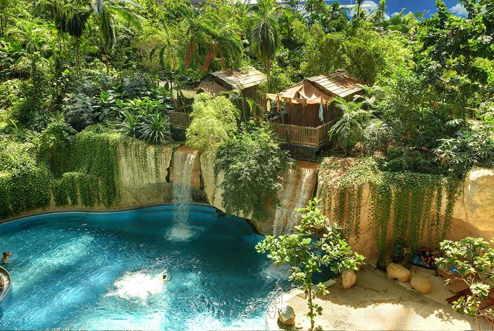 Tropical Islands resort huisjes