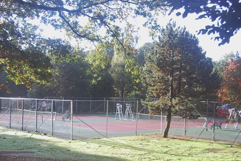Tennisbaan, Center Parcs Het Heijderbos