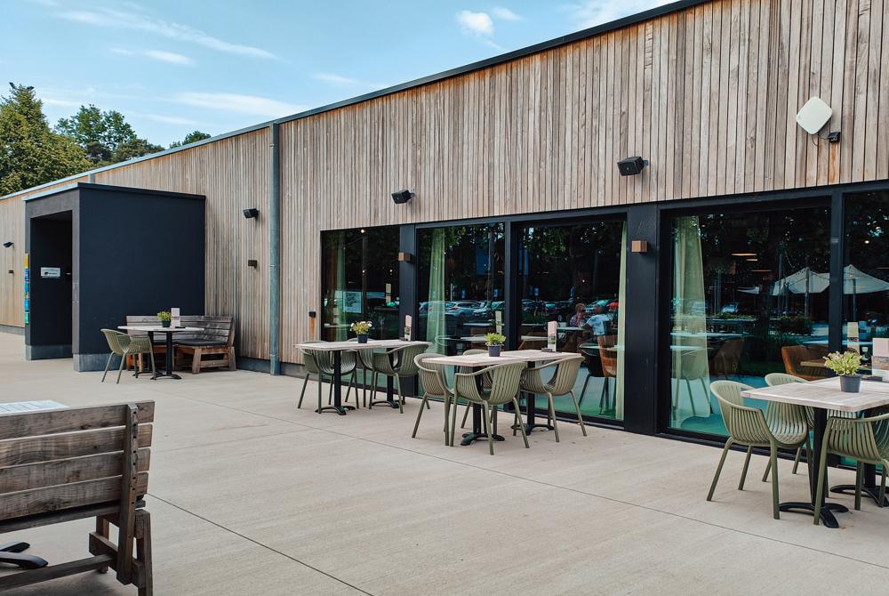 Ingang centrumgebouw, review Landal Park Eksel