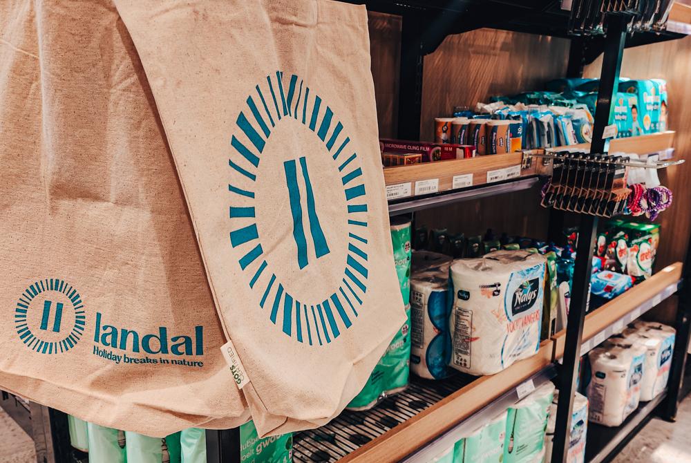 Supermarkt, review Landal Park Eksel